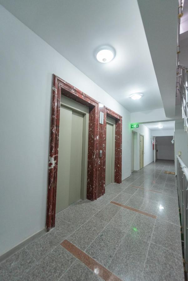 Mamaia Moonlight Apartment ภายนอก รูปภาพ