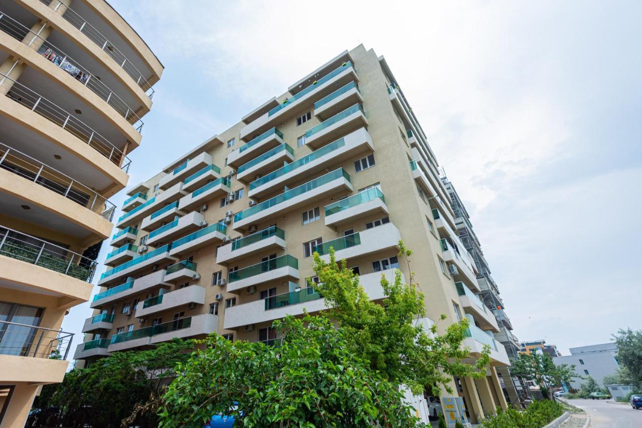 Mamaia Moonlight Apartment ภายนอก รูปภาพ