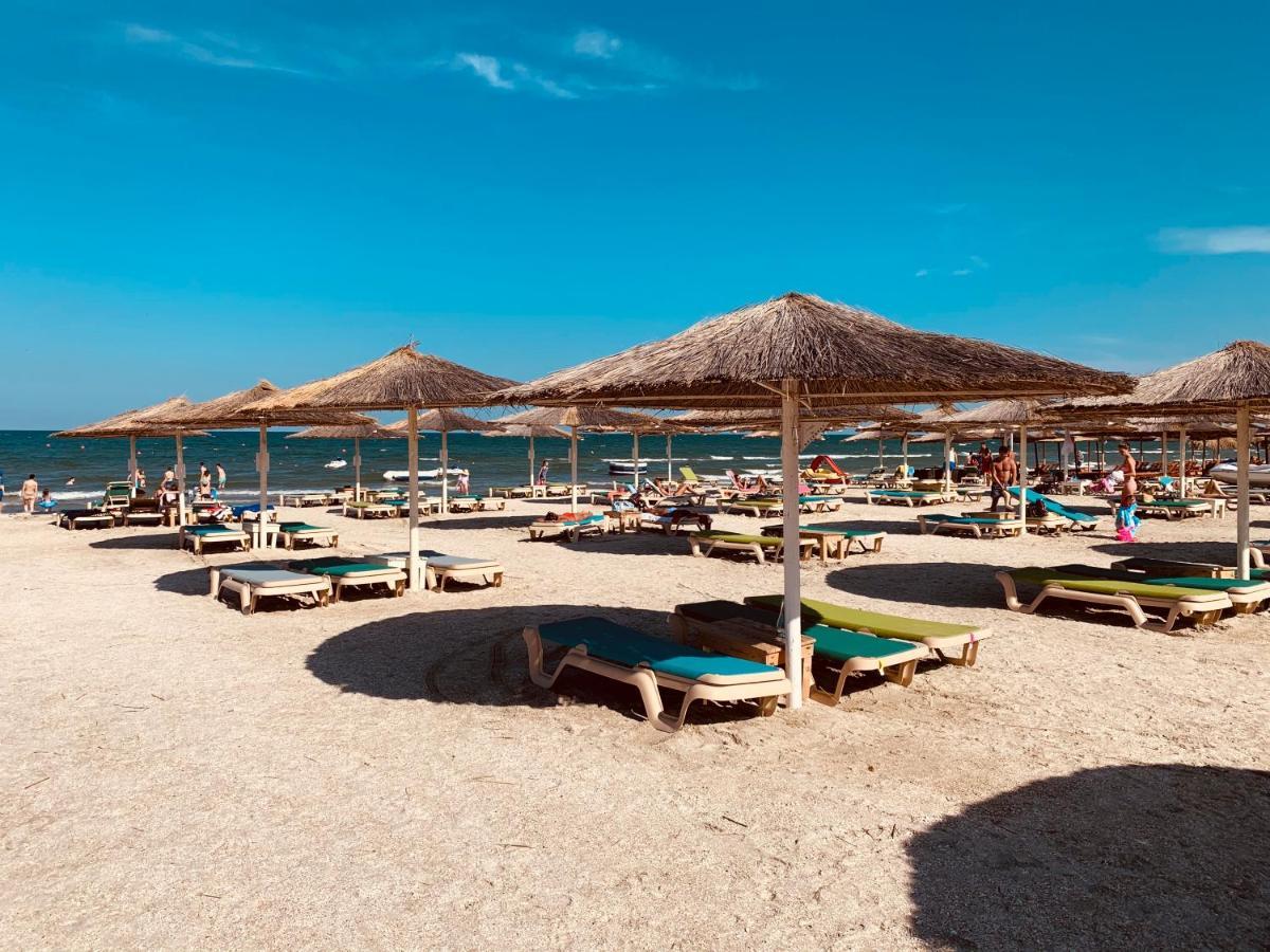 Mamaia Moonlight Apartment ภายนอก รูปภาพ
