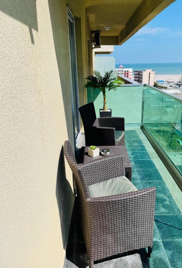 Mamaia Moonlight Apartment ภายนอก รูปภาพ